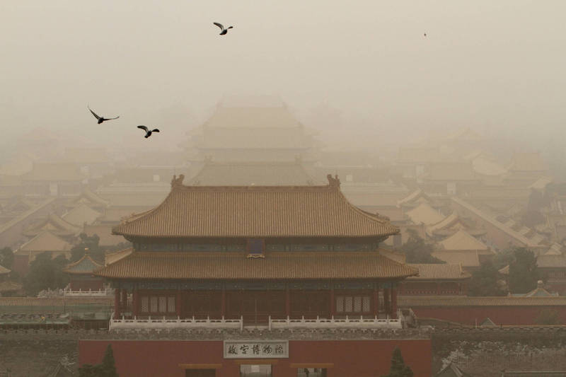 蒙古國再發出“危險級”沙塵暴預警 中國跟進