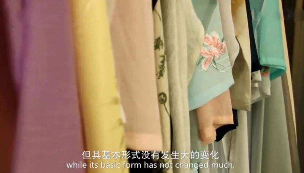 中國女孩的智商稅，多少交給了這些衣服