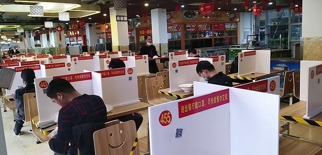 探訪深圳龍華區富士康：“渴望”複工新入職員工獎勵7120元，自產口罩尚未滿足自用
