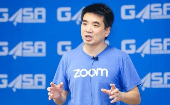 泄露事故引發Zoom股價大跌，曾斥資千萬購買zoom.com！